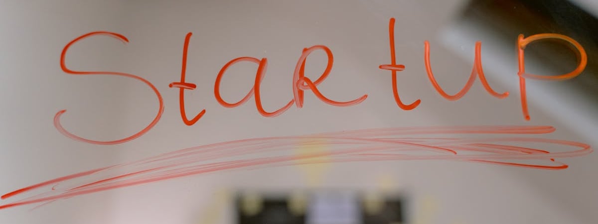 Alphabet до конца года начнет испытание разработанных ИИ лекарств