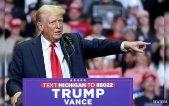 Трамп издевается над демократами на митинге: они понятия не имеют, кто их кандидат.