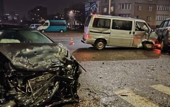 Три автомобиля столкнулись в Барановичах