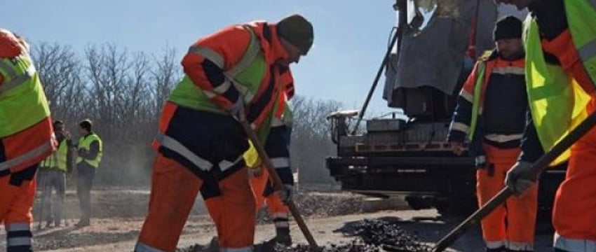 В Беларуси тестируют новое оборудование по борьбе с ямами на дорогах