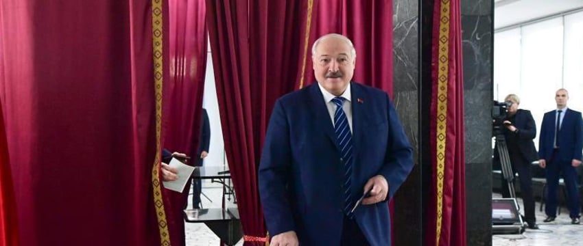 Лукашенко: никто не поддерживает слияние Беларуси и России