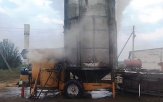 Мобильный зерносушильный комплекс загорелся в Ивацевичском районе