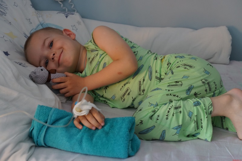 В Бресте «Зайка» и «Лев» посетили ребят в детской областной больнице