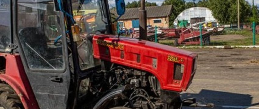 Суд конфисковал трактор у предприятия — ущерб придётся возместить работнику