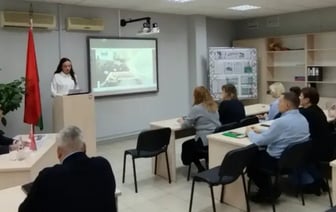 На частных предприятиях начали проводить политинформации