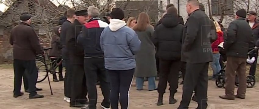 Брестчане, которые проживают по улице Влодавской, более 16 лет ждут её благоустройства