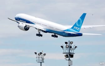 Boeing приостанавливает летные испытания 777X из-за неисправности деталей, соединяющих двигатель