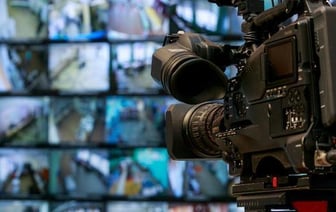 Доверенное лицо кандидата в президенты РФ выругался в эфире