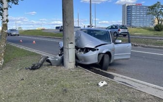 Авария в Москве: пьяный водитель не справился с управлением на МКАД