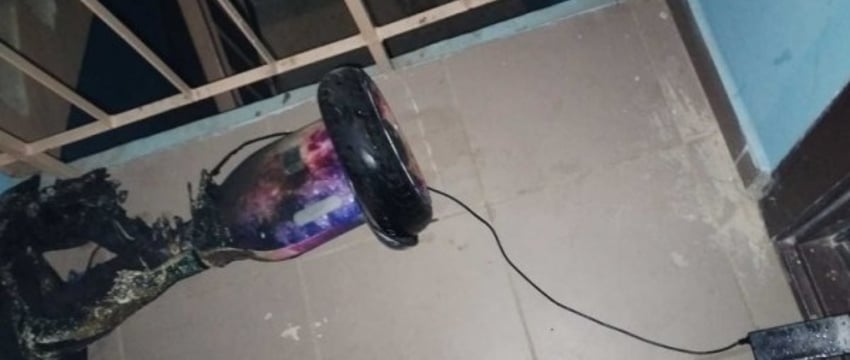 Под Могилевом включенный в сеть гироскутер загорелся в комнате ребенка