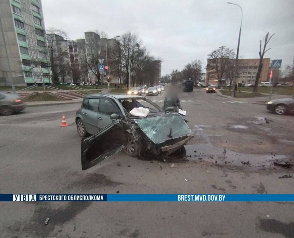 В Бресте на Партизанском проспекте произошло жесткое ДТП