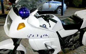 МВД продает милицейский мотоцикл с мигалками. Сколько стоит?