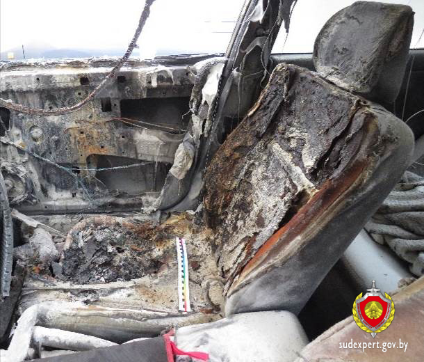Мужчина поджог автомобиль бывшей