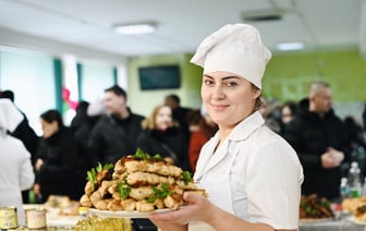 «Раскупают всё». Электоральный гастрофест в Гомеле