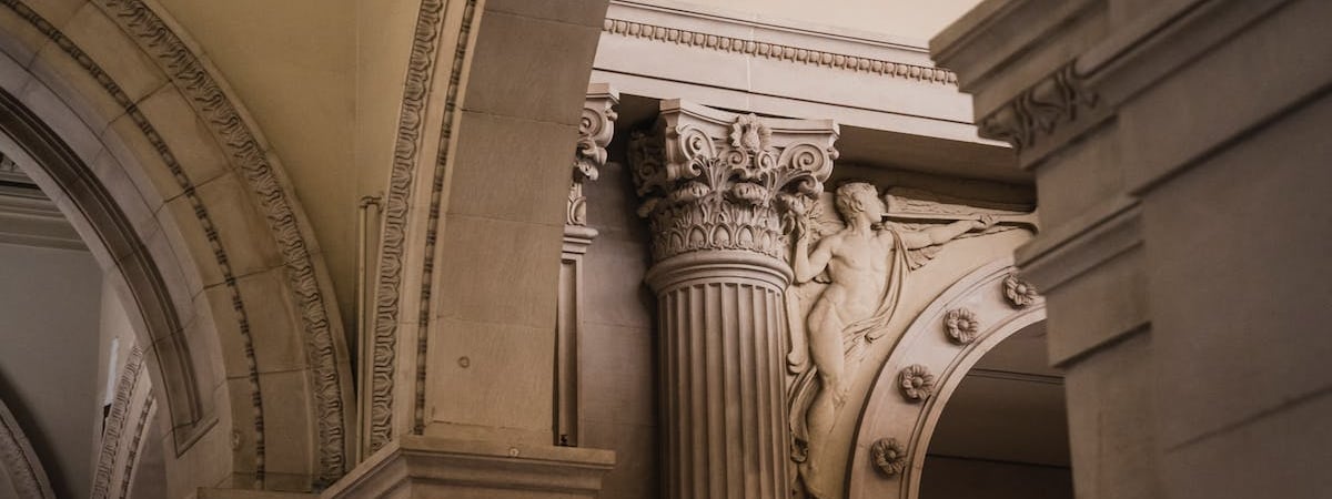 «Спадчына»: на лидском памятнике расстрелянному царскими властями ксендзу исчез герб восстания Калиновского