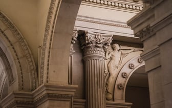 «Спадчына»: на лидском памятнике расстрелянному царскими властями ксендзу исчез герб восстания Калиновского