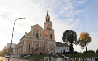 До +30 и небольшие осадки — погода в Гроно на выходные