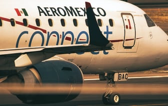 Российский самолёт экстренно сел в «Шереметьево» после отказа двигателя