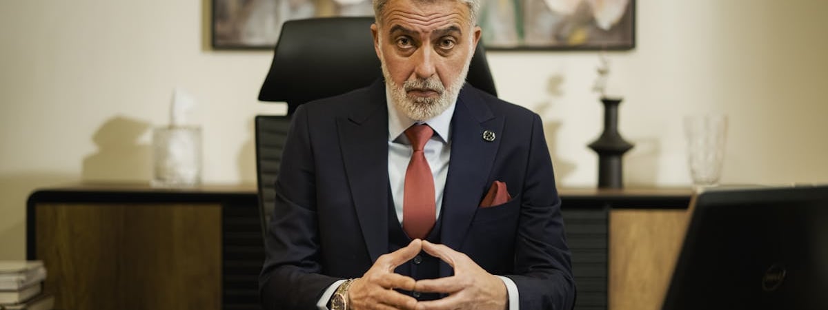 Meta планирует проложить самый длинный в мире подводный кабель