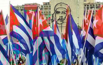 Лукашенко предложил Кубе создать совместные предприятия