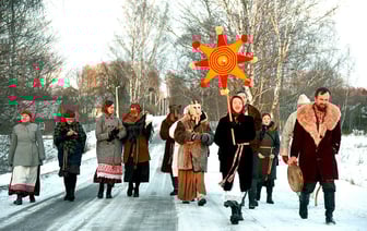 Когда Козу оживляет сало? Как белорусам правильно колядовать и принимать колядовщиков — Полезно