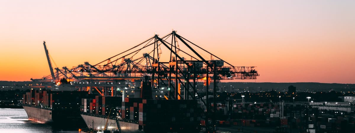 В Польше пояснили введение ограничений на ввоз в Беларусь автомобилей