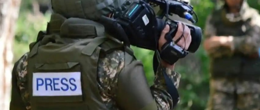 Офицер пресс-центра Минобороны РФ погиб при обстреле журналистов в ЛНР