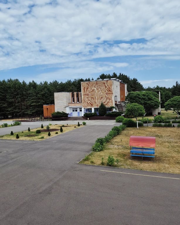 Оздоровительный лагерь «Волна-Любань» готовится принять первую смену детей (Кобринский район, аг. Дивин)