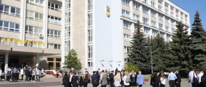 Стало известно, кого в этом году примут в вузы без вступительных экзаменов