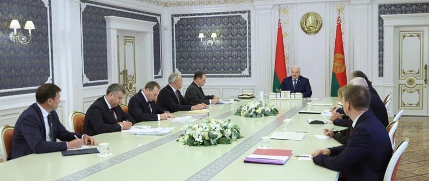 Лукашенко и Путин договорились решить все проблемные вопросы к заседанию ВГС