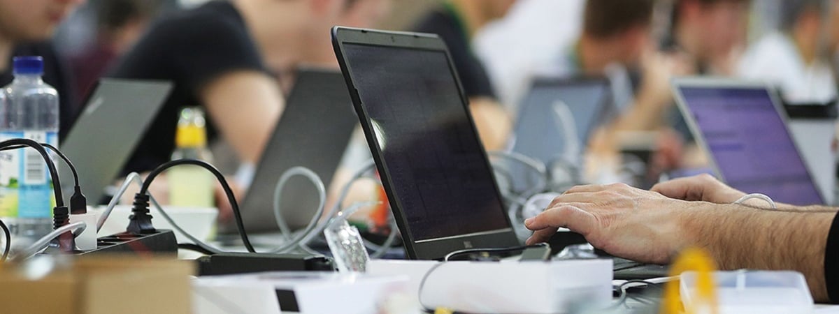 На аукцион выставили 1758 белорусских доменов. Сколько запросили на старте за бывшие адреса Prestigio и «Связного»?