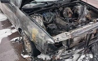 В Бресте на Я.Купалы горел автомобиль. Подробности