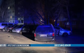 В Бресте пьяный 16-летний бесправник столкнулся с 14 автомобилями, пытаясь скрыться от ГАИ — Фото