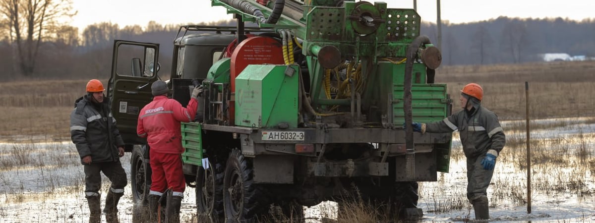 Жителей 15 деревень в Речицком районе предупредили о «безопасных» взрывах в течение 2 недель