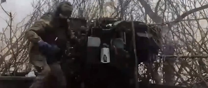 Российские военные взяли под контроль село Красное в ДНР