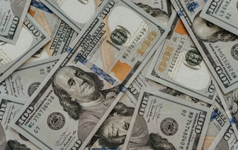 В 2025 году средняя пенсия в Эстонии достигнет €814