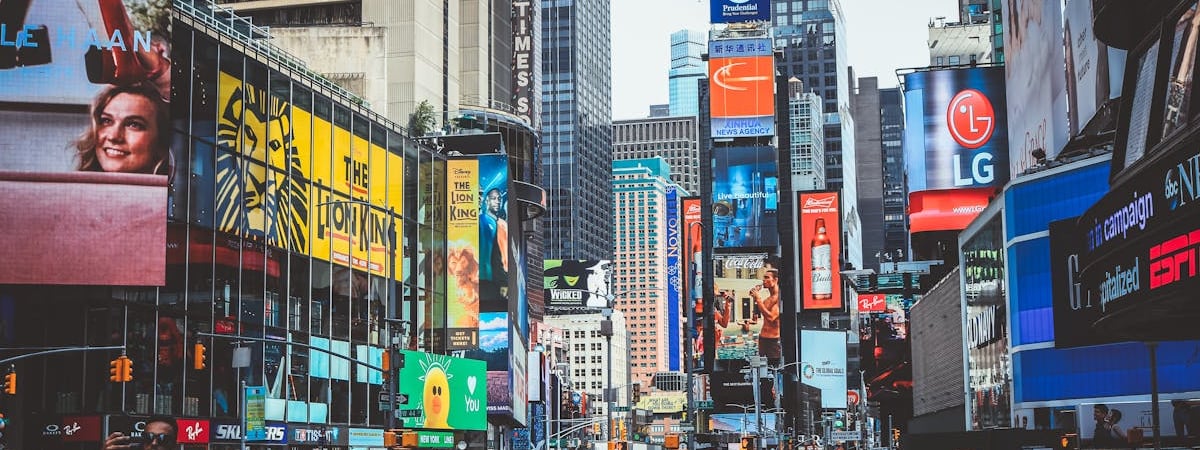 В европейских городах и США прошли акции протеста против политики Трампа