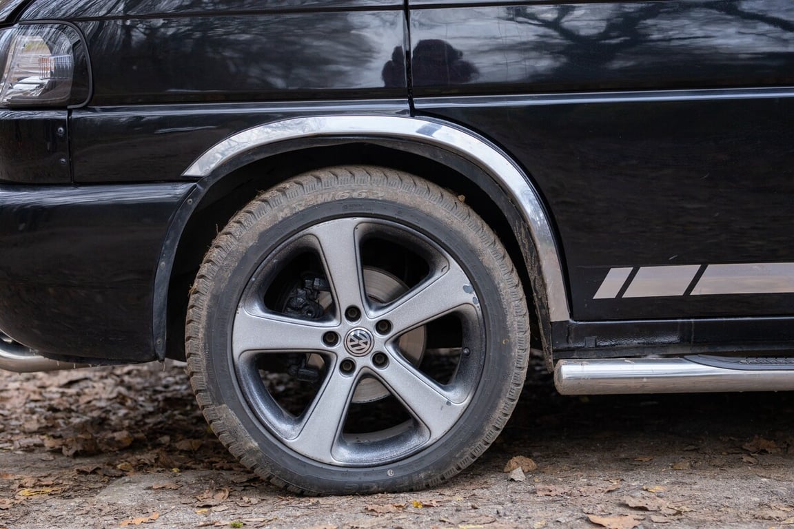 Белорус похвастался своим микроавтобусом VW T4