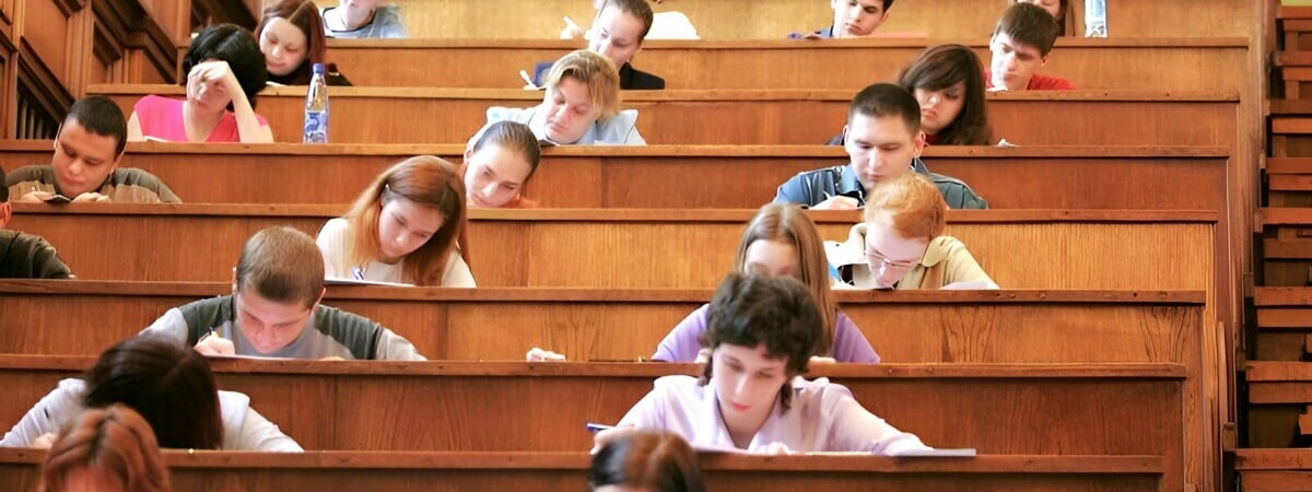 Лукашенко предложил ввести в вузах «предварительное распределение» некоторых студентов. Кого коснётся?