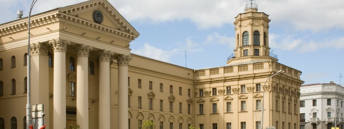 Исполкомы Минщины призвали не соблюдать требования из «писем от КГБ». Что происходит?