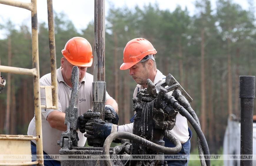 Новое месторождение нефти открыли в Беларуси