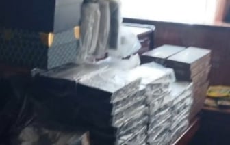 Иностранный студент превратил квартиру в Минске в табачный киоск