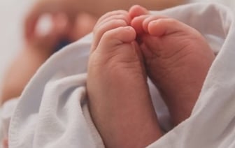 Суррогатное материнство. Как оно регулируется в разных странах