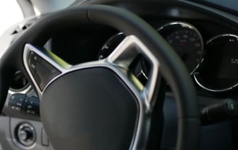 Продажи легковых авто в Беларуси: анализ и тенденции