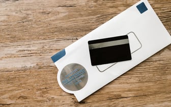 Китай в январе-августе увеличил прямые инвестиции за рубежом на 12,4%