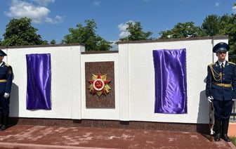 В Бресте состоялось открытие двух информационных досок на Аллее Памяти на Гарнизонном кладбище