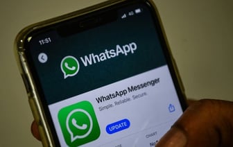 Илон Маск обвиняет WhatsApp в злоупотреблении данными пользователей и Meta каждую ночь