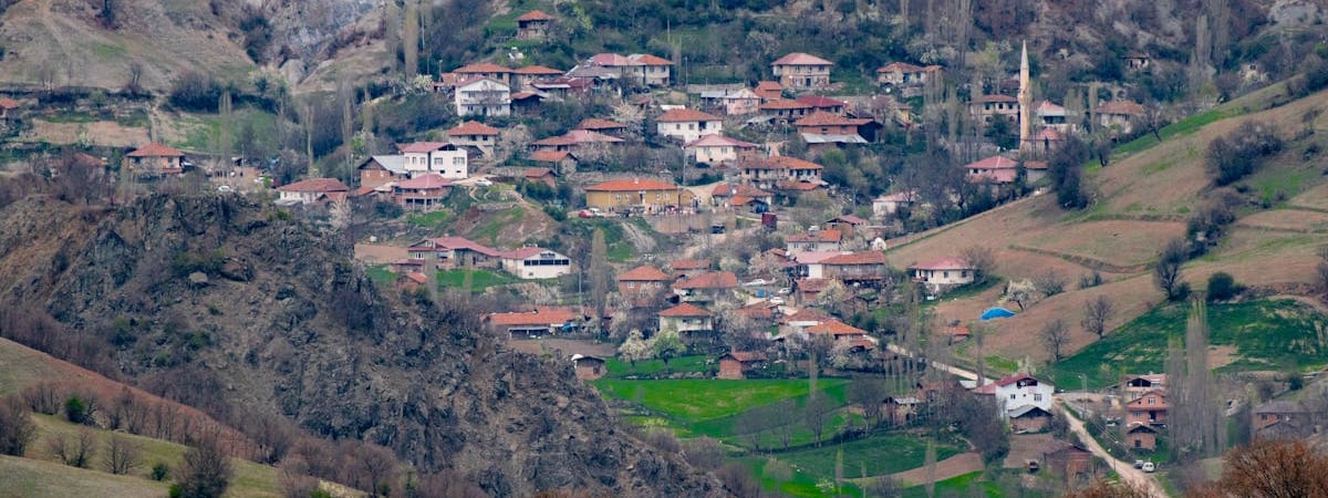 В Воронежской области продолжают тушить нефтебазу после атаки беспилотников