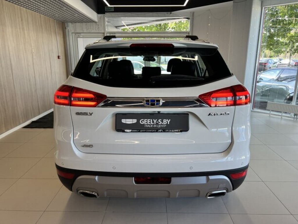 Белорус купил у дилера Geely Atlas с пробегом 156 тыс. км, а на деле оказалось почти 230 тысяч! Как так вышло?