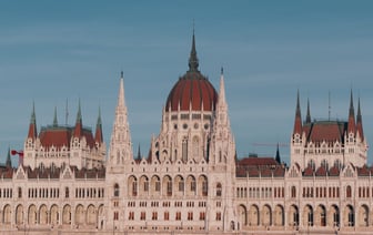 Орбан в Киеве попросил Зеленского подумать над прекращением огня и переговорами